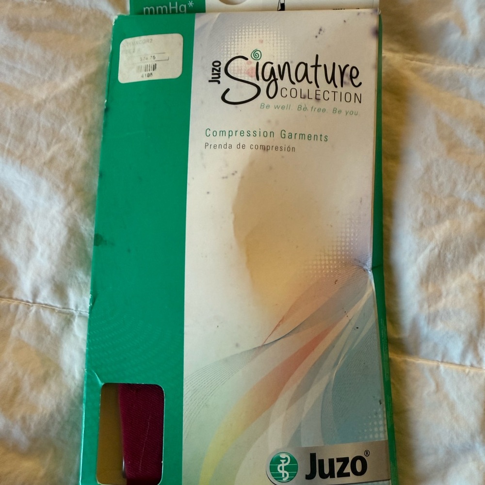 Compression sleeve - Picture 2 of 4